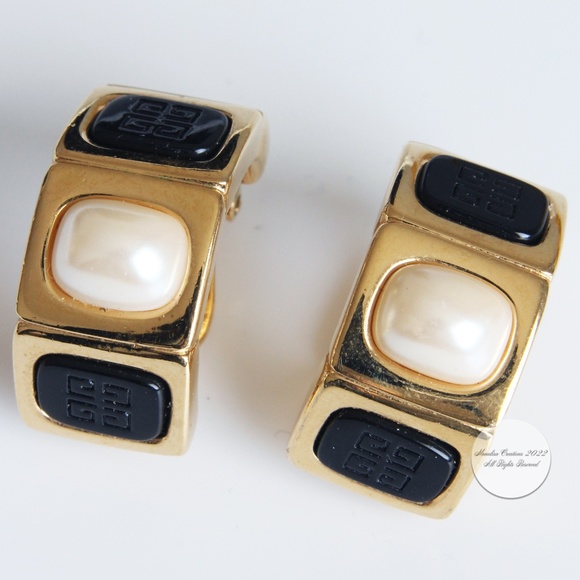 Givenchy Earrings Embossed Logo Stone Faux Pearl Gold Metal Clip Style Vintage - Picture 5 of 12
